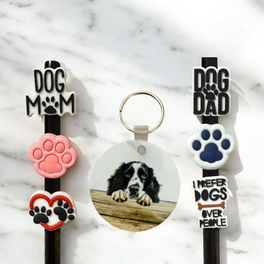 English Springer Spaniel Gift Set: Aluminum Keychain & Straw Toppers