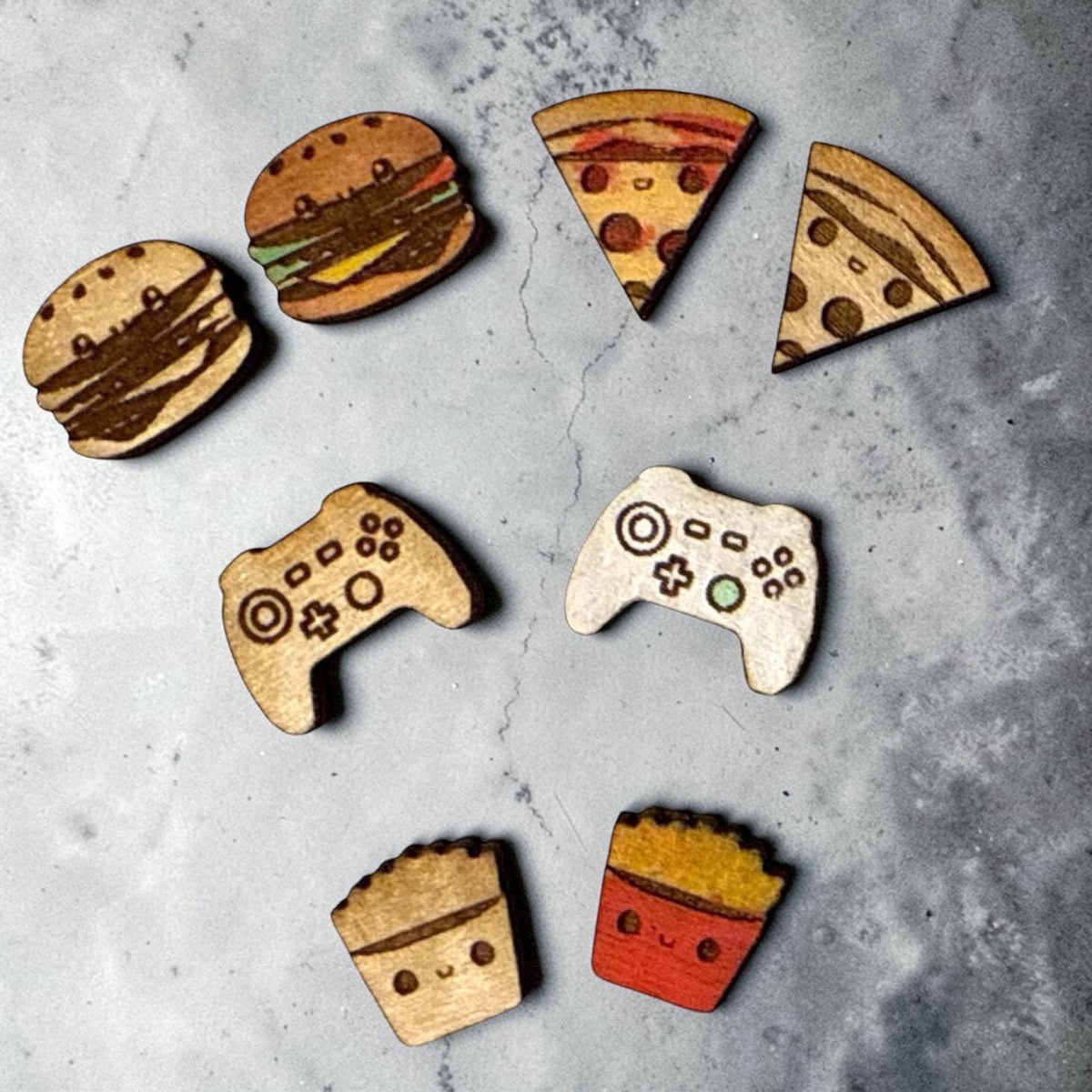 Maple Wood Burger, Pizza, Fries, Gaming Controller Laser Cut Pieces, Miniatures